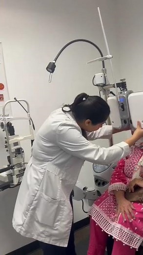 Comprehensive Eye Examination with Phoropter