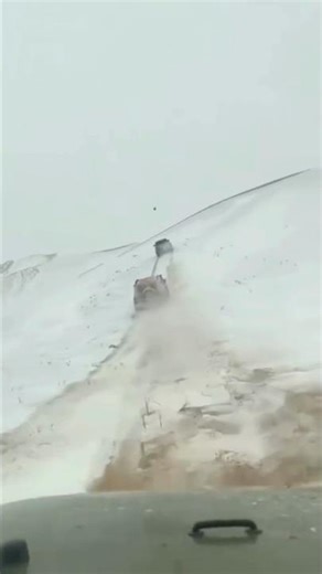 Jeeps were made for moments like this #snow #offroad #mudseason