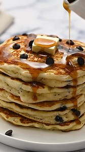 The Easiest Chocolate Chip Pancakes Recipe! 🙌🍫 These Chocolate Chip Pancakes are soft, fluffy, and packed with gooey chocolate chips. Perfect for weekend mornings or a fun family breakfast! Ingredients ▢ 1 ½ cups all-purpose flour ▢ 3 ½ tsp baking powder ▢ 1 tsp kosher salt ▢ 1 tbsp granulated sugar ▢ 1 large egg ▢ 1 ½ cups whole milk ▢ 3 tbsp unsalted butter melted ▢ 1 cup chocolate chips Instructions 1. In a large mixing bowl, sift together the flour, baking powder, salt, and sugar. 2. Add t