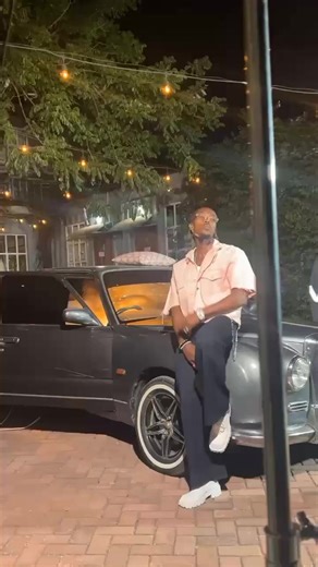 Man to man:Men with money, chew things for free. | Icee Flow