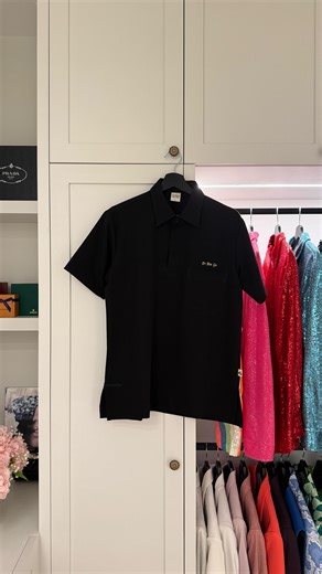 Dr Ben Gee on Instagram: "My new uniform 🦷 A scrub polo that takes me from work mode to off-duty mode effortlessly @medipro.scrubs"