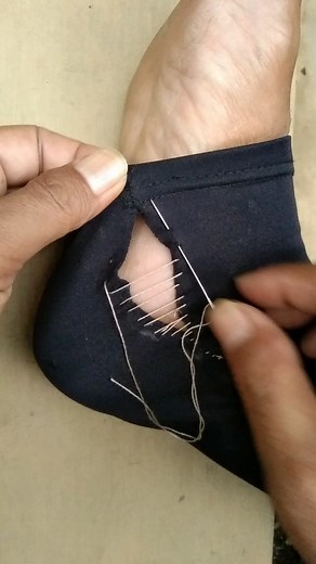 267K views · 1.3K reactions | Tips and tricks for sewing long ripped black women's leggings #tips #sewing #tutorial #everyone #reelsviral | Tutorial jahit sendiri | Facebook