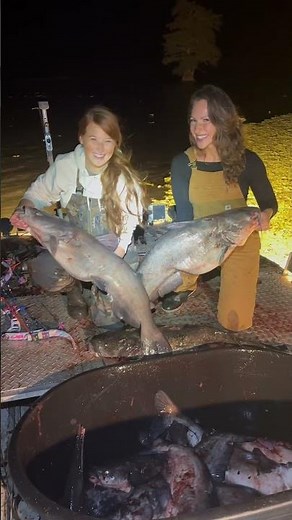 Bowfishing for catfish!