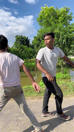 Tera ma hai kya 🤣🤣#comedy#funny#like commend please #faradbhaifunnyvideo#asmaulcomedy#short#viralvideo#please#my ..follow for .. follow back#newcomedy#viralfunnyvodeo🤣🤣👍👍👍 | Alex SO NU