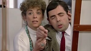 Mr Bean's Painting Class | Mr Bean Funny Clips | Mr Bean Official