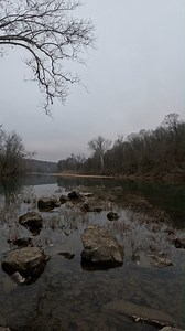 This is Meramec State Park in Sullivan, Missouri. This spot here has a couple of deep holes and big bluff. This is the boat ramp at the campground. There is another one in the park upstream of here. #nature #Missouri #park #river #fall #bluff | Show Me Creeks
