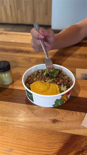 ✨ Du naturel à chaque bouchée, de l’équilibre à chaque bol. EXKi, la pause saine qui fait du bien 🌱🥦 | EXKi