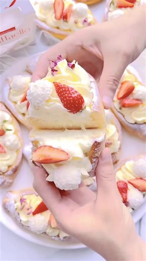 For our New Year's team-building trip, our boss, in a fit of holiday cheer, decided to fly the whole company to Miami for New Year's Eve. But #331080