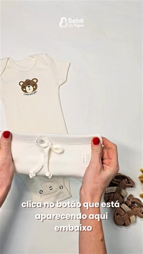 👶✨ O Body Perfeito para o Ritmo do Seu Bebê! Procurando um corpo que acompanhe cada movimento do seu pequeno aventureiro? Conheça nosso Conjunto Body Curto , feito em 100% algodão penteado , com um toque macio e suave, ideal para a pele sensível do bebê. 🌿💖 🧸 Destaques Especiais: ✔ Malha Premium: Macia, resistente e durável. ✔ Estampa de Urso: Um charme delicado e estiloso. ✔ Conforto Garantido: Perfeito para o dia a dia cheio de descobertas. Dê ao seu bebê o carinho que ele merece com um co