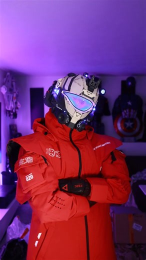 I am going to become a Pilot!!! I think I found my new favorite helmets. @cybercraft put a lot of detail into these gaming helmets. #cosplay #cosplayer #titanfall #titanfall2 #unboxing | polskihussar