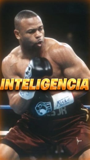 BOXEO INTELIGENTE 🧠🥊 Roy Jones no lanzaba jabs por lanzar… Los usaba como radares, esperando el mínimo fallo… Y BOOM 💥 aparecía el golpe gacela, directo desde el suelo al mentón. Esto es arte, no fuerza bruta. #RoyJonesJr #BoxeoInteligente #BoxingBreakdown #LaOrejaDeColiflor #BoxingIQ #GolpeGacela #BoxeoConCerebro #SweetScience #MMAFansLatam #FYPBoxeo | La Oreja De Coliflor