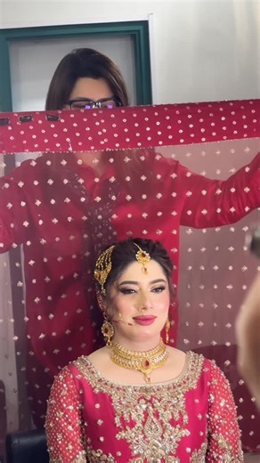 Sana Sarah's Salon & Studio on Instagram: "Our gorgeous Shalima bride ❤️❤️"