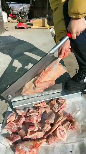 Expert Butchery Techniques: Mastering Meat Cutting Skills