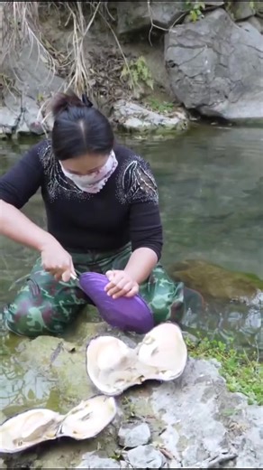 Discover the Thrill of Pearl Collecting