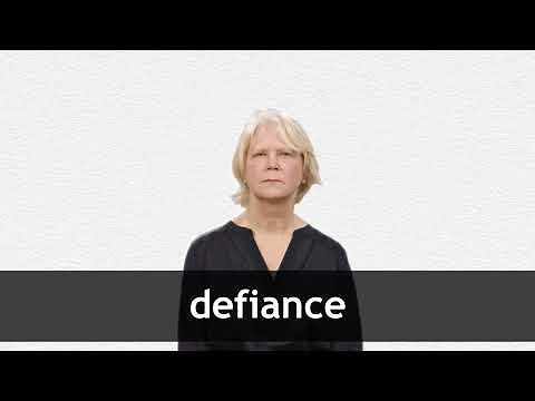 How to pronounce DEFIANCE in American English