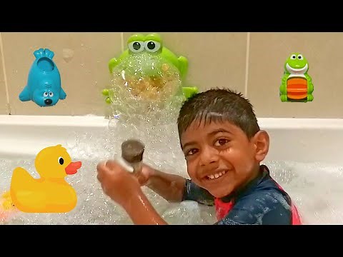 Bathtub Song | I jump in the bathtub | Zayn and Adam