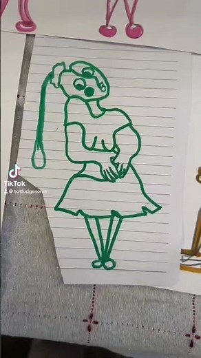 Original Hyperpigmentation girl shows updated art 6 years later 🤣 #hyperpigmentation #comedy #lol