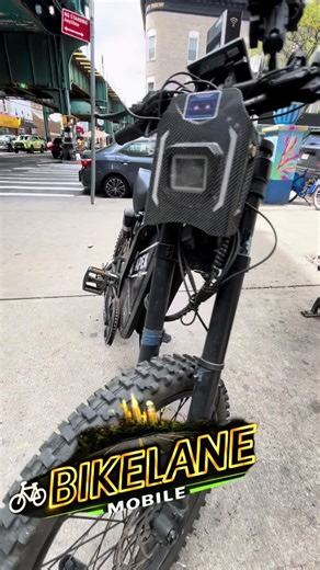 This one came in quiet… left loud. Full motor replacement rear light install — brought back to life on the spot. No shop. No waiting. Just real work done curbside. 📍Brooklyn | Queens BikeLane Mobile #bikelife #nyc #fyp #ebike #BikeRepair @luuthadon