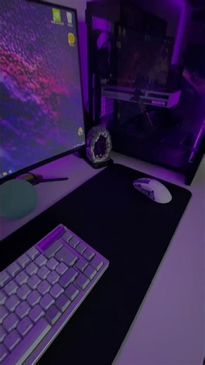 Purple gaming setup 🟣