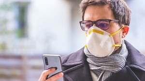 WhatsApp: Kettenbrief zu FFP2-Masken mit Betäubungsmittel wirft Fragen auf