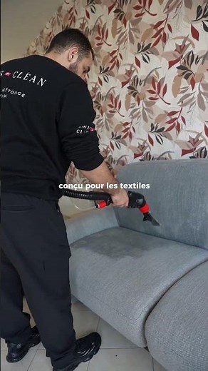 Comment nettoie-t-on un canapé en profondeur ?