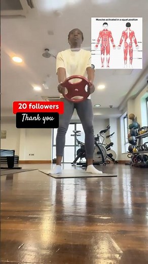 5 benefits of doing squats 🏋🏽‍♀️ #squats #followerseveryone #fitmomsinspire