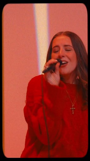Beautiful Savior This is more than a Christmas song 🤍 11/7/25 - #christmasmusic #christmasmusic #christmasworship #worshipmusic #worshipsong | Influence Music