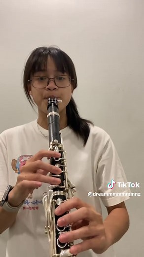 Learn Clarinet with Spongebob Song Tutorial