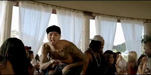 Chris Brown - Strip ft. Kevin McCall