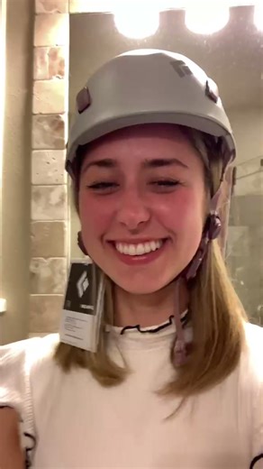 I’m blaming my unsymmetrical-ness on the helmet #fyp #inverted #dejavu #draft