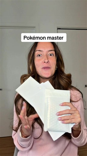 Unboxing cartes Pokémon : nouveau hobby et addiction partagée