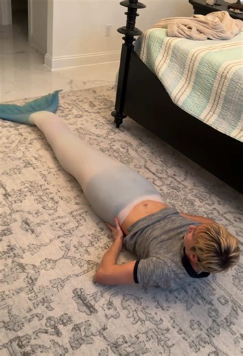 Sneak peek at my new tail in the making #mermaid #merman #mermaidtail #aquamarine #art