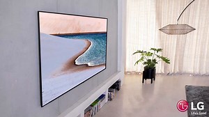 17 reactions | .TheTechChap discusses the LG OLED GX's gaming functionalities with our product specialist Dean | LG Global | Facebook