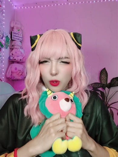 Anya Forger Cosplay Inspiration from Spy X Family