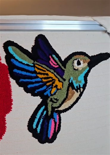hummingbird rug 🐦colibrí tufting rug#colibri #hummingbird #tufting #rug