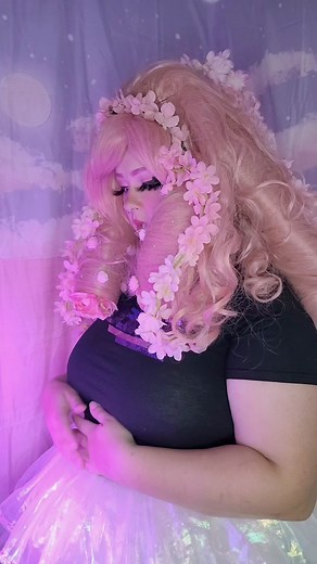 Rose Quartz Cosplay Tutorial: Makeup and Costume Guide