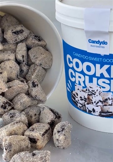 Cookie Crush Cubes: The Newest Dessert Delight!