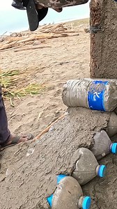 324K views · 10K reactions | Construimos un depósito de leña para don Víctor. Un pescador de casi 80 años que vive solo a orillas del mar #AyudaSocial #playa #almacen #leña #resiclaje #resiclar #parati | CH PEDRO | Facebook