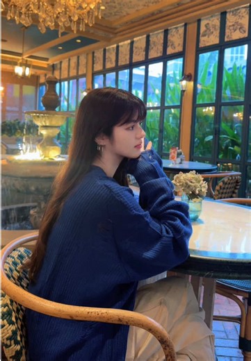 Empowering Without Makeup: Embracing Natural Beauty