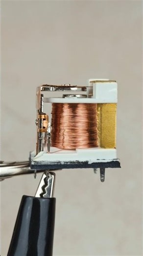 রিলে কীভাবে কাজ করে? Learn Robotics in Bangla