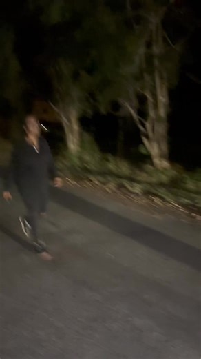 45K views · 1.1K reactions | Corey V vs Cyasja Nykayla FOOT RACE! Cy was talking shit, i had to show her sumn!  POV: i bout fell LITERALLY 3 different times boe! 藍 | Corey Vandroff | Facebook