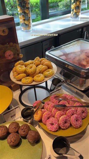 MASSIVE Buffet Breakfast 🥐🍳🤤☕️ Tokyo Hotel Tips! 🏨