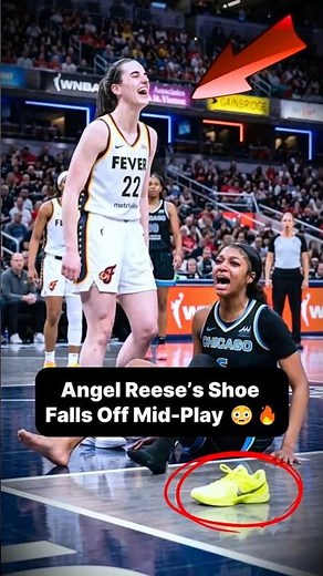 Angel Reese Mid-Game Disaster — Shoe Pops Off 🔥 #caitlinclark #basketball