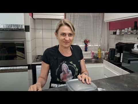 Sourdough vegan bread rolls