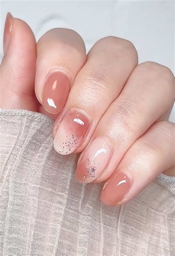 ピンクニュアンスネイルのセルフデザイン