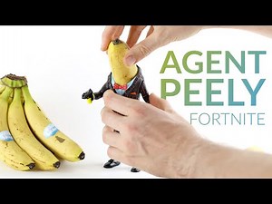 Dressing up a real banana as AGENT PEELY with clay (Fortnite Battle Royale)