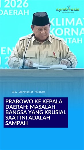 PRABOWO: MASALAH KRUSIAL BANGSA SAAT INI ADALAH SAMPAH Dalam Rakornas yang digelar 2 Februari kemarin, Presiden Prabowo memberikan instruksi khusus kepada para kepala daerah untuk segera menangani persoalan sampah. Beliau menegaskan bahwa sampah merupakan masalah krusial bagi Bangsa Indonesia saat ini. Sebagai solusinya, Prabowo mencanangkan proyek
