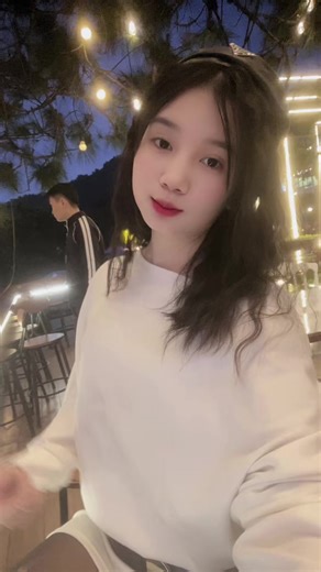 ai anh cũng cục zàng😂