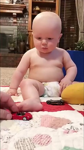 Funny Babies Scared Of Everything. #baby #funnybaby #babyfunny #funny #usatiktok #babiesoftiktok #fyp #foryou #viral #babies #funniesthomevideos #funniestbabyvideos #babylove #cutesthomevideos