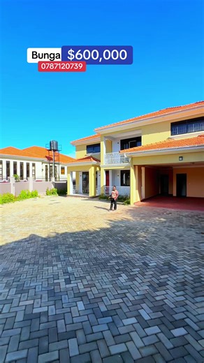 Luxurious 6-Bedroom Ensuite Home in Bunga